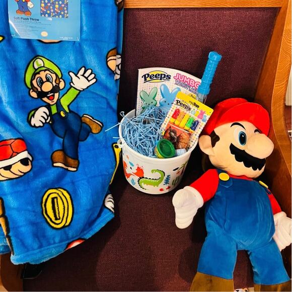 Super Mario Easter bundle 18 in Mario plush 50by70 throw no hangerpeep markers
